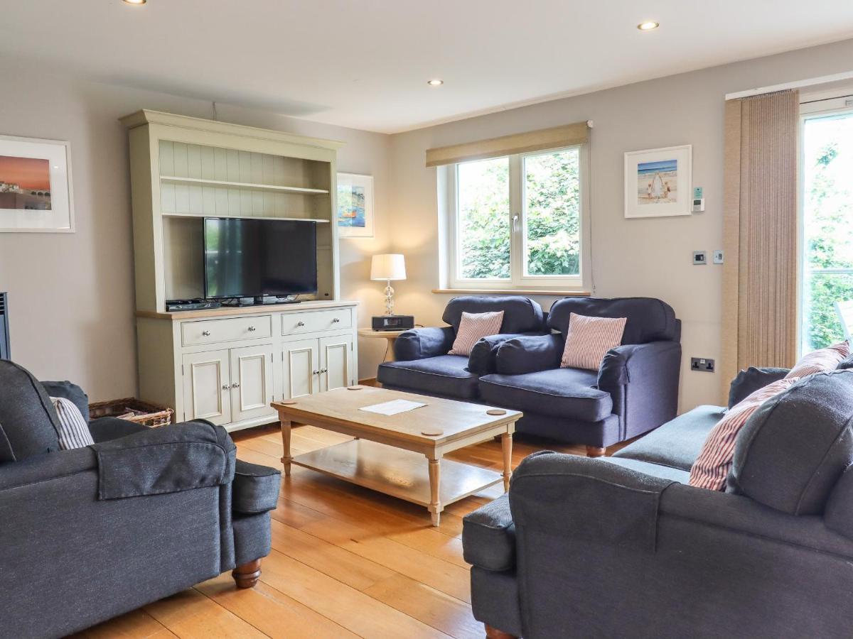 Swandown, 20 Poldon Villa Chard Bagian luar foto
